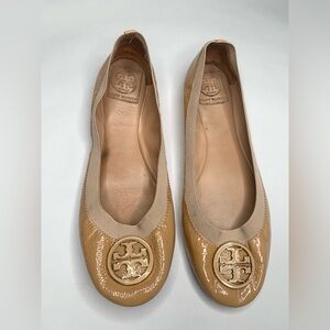 Tory Burch Tan Patent Leather Ballerina Flats W Gold Hardware